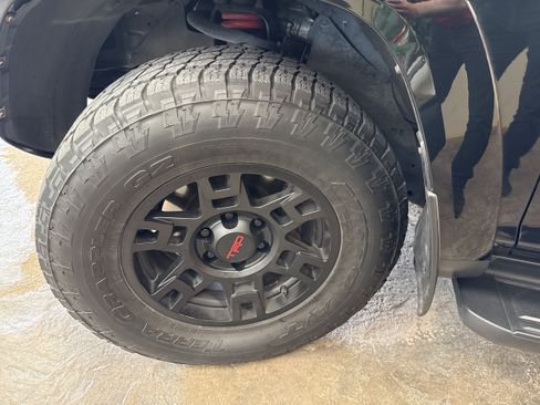 Used 2020 Toyota 4Runner TRD Pro AWD/4WD image 4