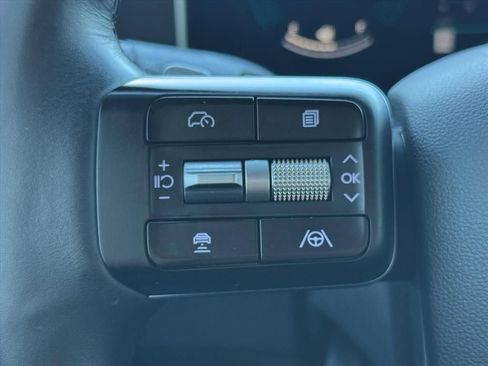 Used 2024 Hyundai Santa Fe XRT image 18