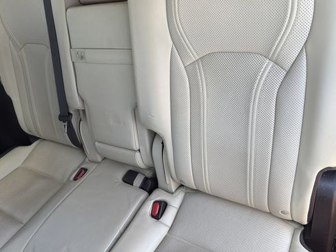 Used 2018 Lexus RX 350L FWD w/ Premium Package image 19