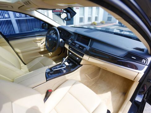 Used 2014 BMW 528i xDrive Sedan AWD/4WD image 20