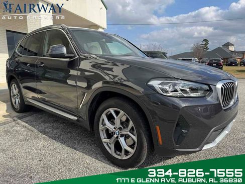 Used 2023 BMW X3 sDrive30i w/ Premium Package image 4