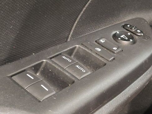 Used 2020 Honda Civic LX image 27