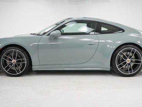 New 2026 Porsche 911 Carrera 4S image 2