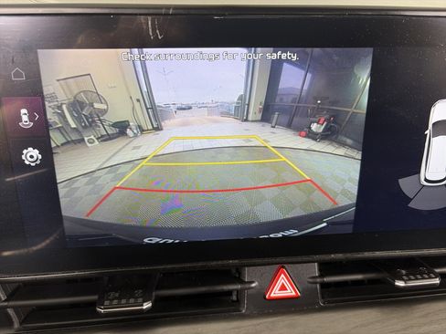 Certified 2023 Kia Sportage X-Line image 22