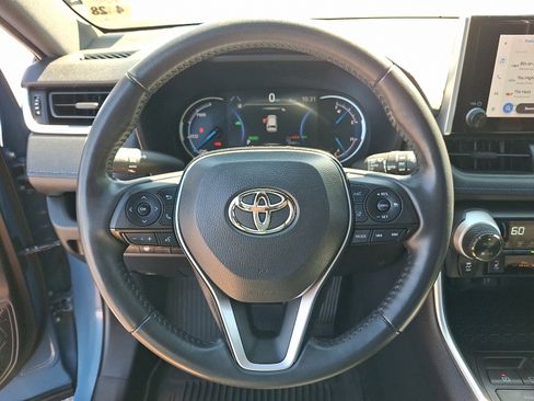 Used 2023 Toyota RAV4 SE w/ SE Grade Weather Package AWD/4WD image 19