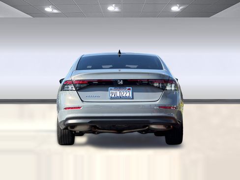 Certified 2025 Honda Accord SE image 10