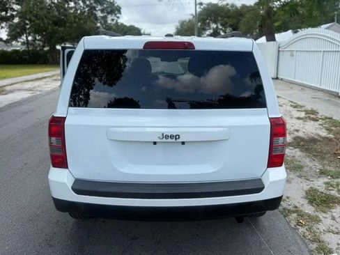 Used 2015 Jeep Patriot Sport w/ Power Value Group FWD image 7
