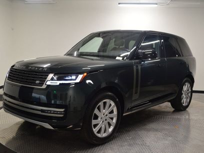 Used 2025 Land Rover Range Rover SE
