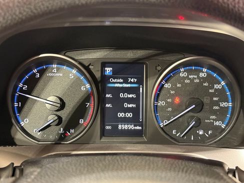 Used 2018 Toyota RAV4 LE w/ All Weather Liner Package AWD/4WD image 24