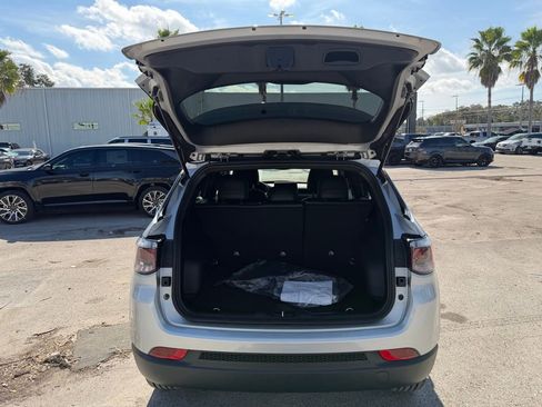 New 2026 Jeep Compass Latitude image 33