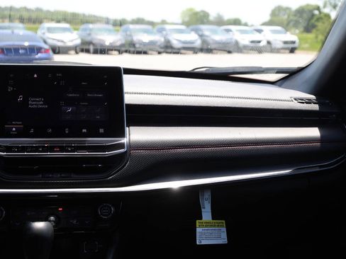 Used 2023 Jeep Compass Trailhawk w/ Sun and Sound Group AWD/4WD image 23