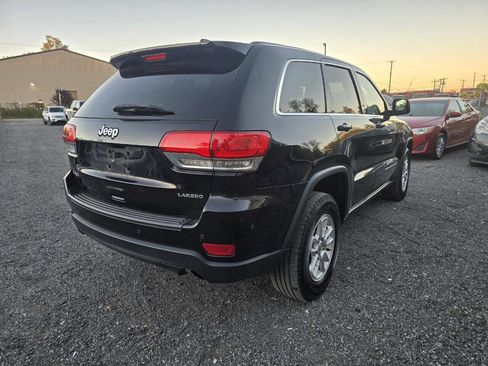 Used 2018 Jeep Grand Cherokee Laredo image 14