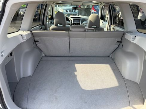 Used 2009 Subaru Forester 2.5XT Limited image 7