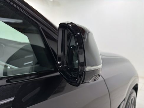 Certified 2023 BMW X6 xDrive40i w/ Executive Package image 26