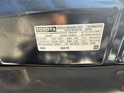 Used 2016 Toyota RAV4 XLE w/ Convenience Package FWD image 21
