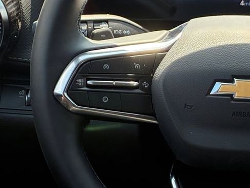 New 2026 Chevrolet Equinox LT w/ Convenience Package II FWD image 22