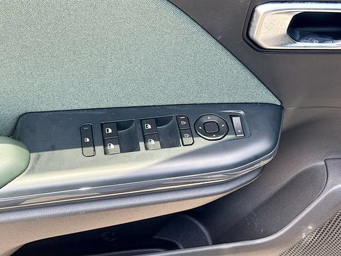 Certified 2025 Kia K4 EX FWD image 17