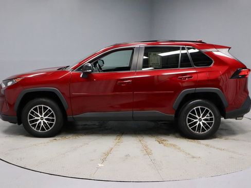 Used 2020 Toyota RAV4 LE w/ Carpet Mat Package FWD image 7