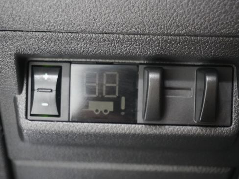 Used 2012 RAM 2500 Limited image 27