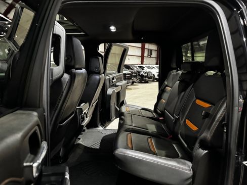 Used 2020 GMC Sierra 2500 AT4 w/ AT4 Premium Package image 17