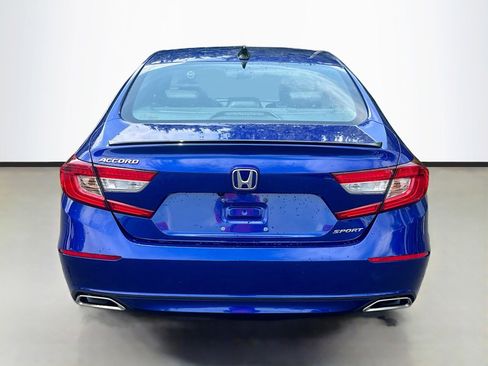 Used 2022 Honda Accord Sport image 6