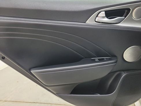 Used 2022 Kia Stinger GT2 image 15