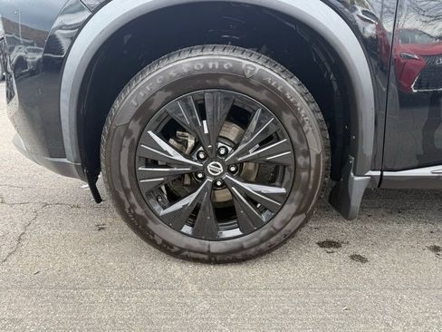 Used 2021 Nissan Rogue SV AWD/4WD image 24