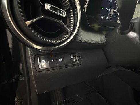 Used 2025 Chevrolet Equinox LT image 28