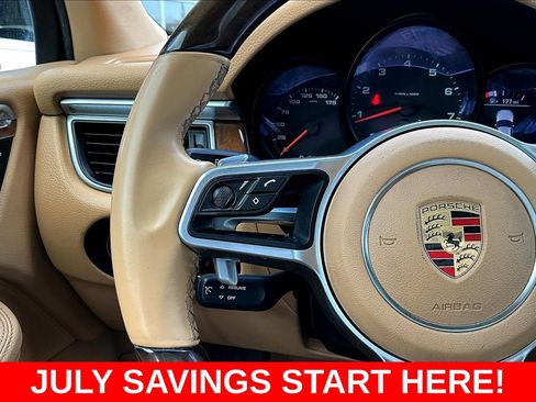 Used 2017 Porsche Macan AWD/4WD image 14