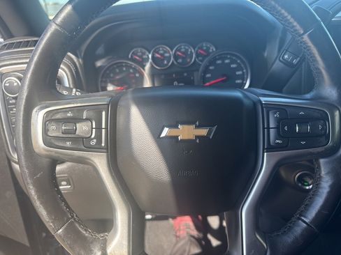 Used 2019 Chevrolet Silverado 1500 LT w/ Texas Edition image 14
