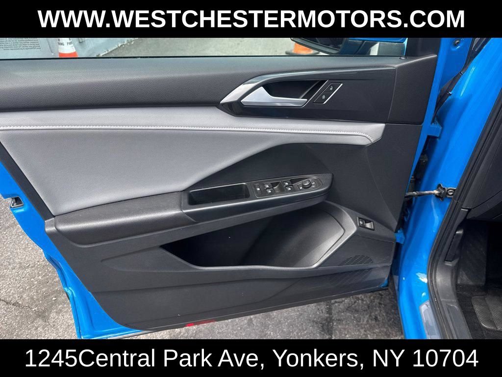 Used 2023 Volkswagen Taos SEL AWD/4WD image 29