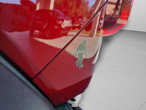 New 2025 Ford Bronco Heritage Edition image 25