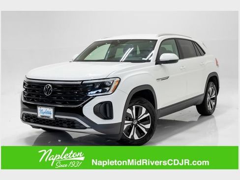 Used 2024 Volkswagen Atlas Cross Sport SE AWD/4WD image 1