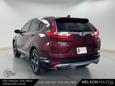 Used 2018 Honda CR-V Touring image 8