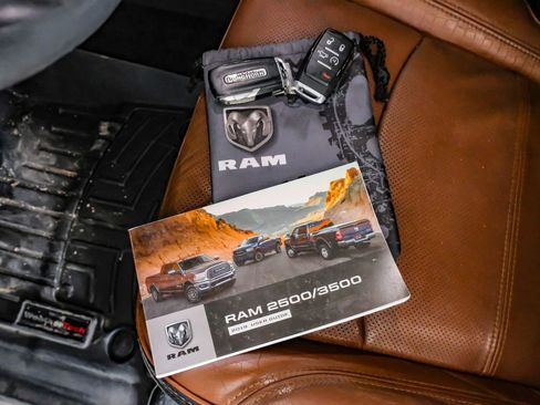 Used 2019 RAM 3500 Limited image 60