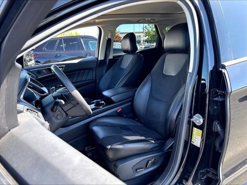 Used 2016 Ford Edge Sport w/ Equipment Group 401A AWD/4WD image 21