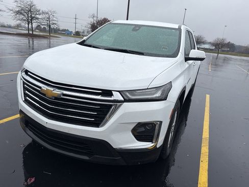 Certified 2023 Chevrolet Traverse LT image 8