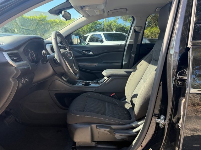 Certified 2022 GMC Acadia SLE w/ Elevation Edition FWD image 10