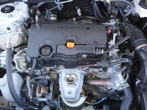 New 2026 Honda HR-V LX image 9