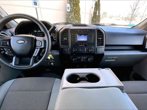 Used 2018 Ford F150 XL w/ Equipment Group 101A Mid image 16