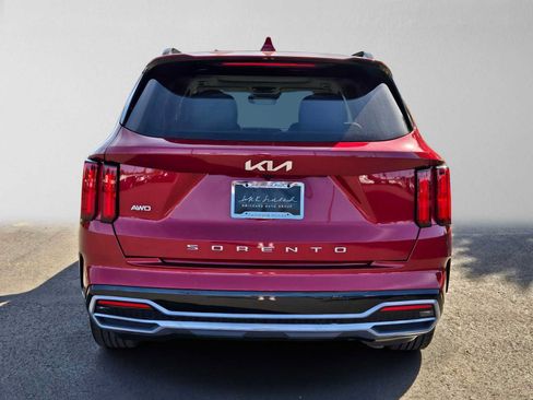 Used 2022 Kia Sorento SX AWD/4WD image 4