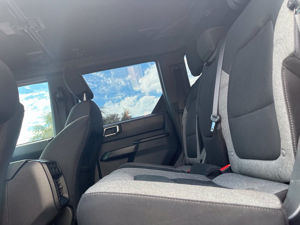 Used 2025 Ford Bronco 4-Door AWD/4WD image 9