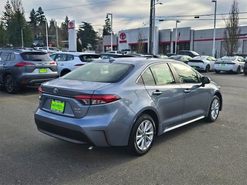 New 2026 Toyota Corolla XLE image 7