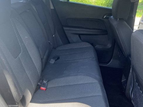 Used 2017 Chevrolet Equinox LT FWD image 13