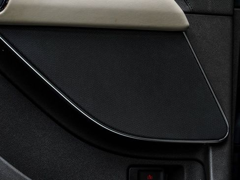 Used 2022 Lincoln Aviator Reserve w/ Elements Package Plus image 34