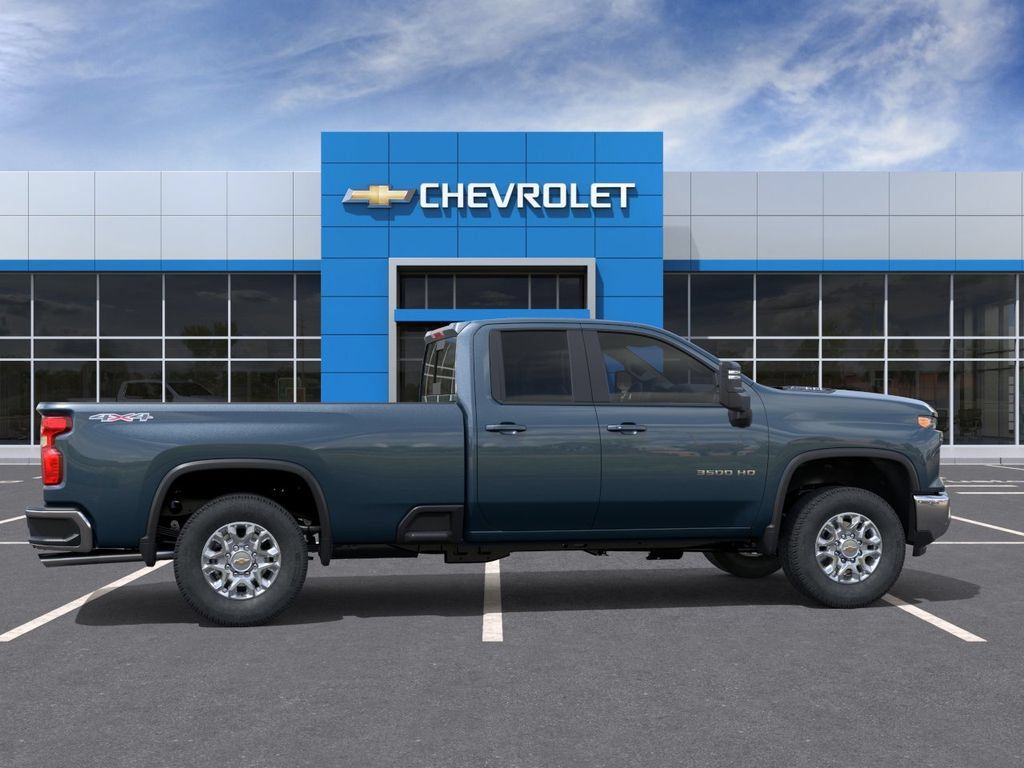 New 2026 Chevrolet Silverado 3500 LT AWD/4WD image 5