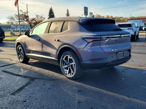 New 2026 Chevrolet Equinox EV LT image 3