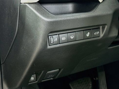 Used 2021 Toyota RAV4 XLE Premium AWD/4WD image 12
