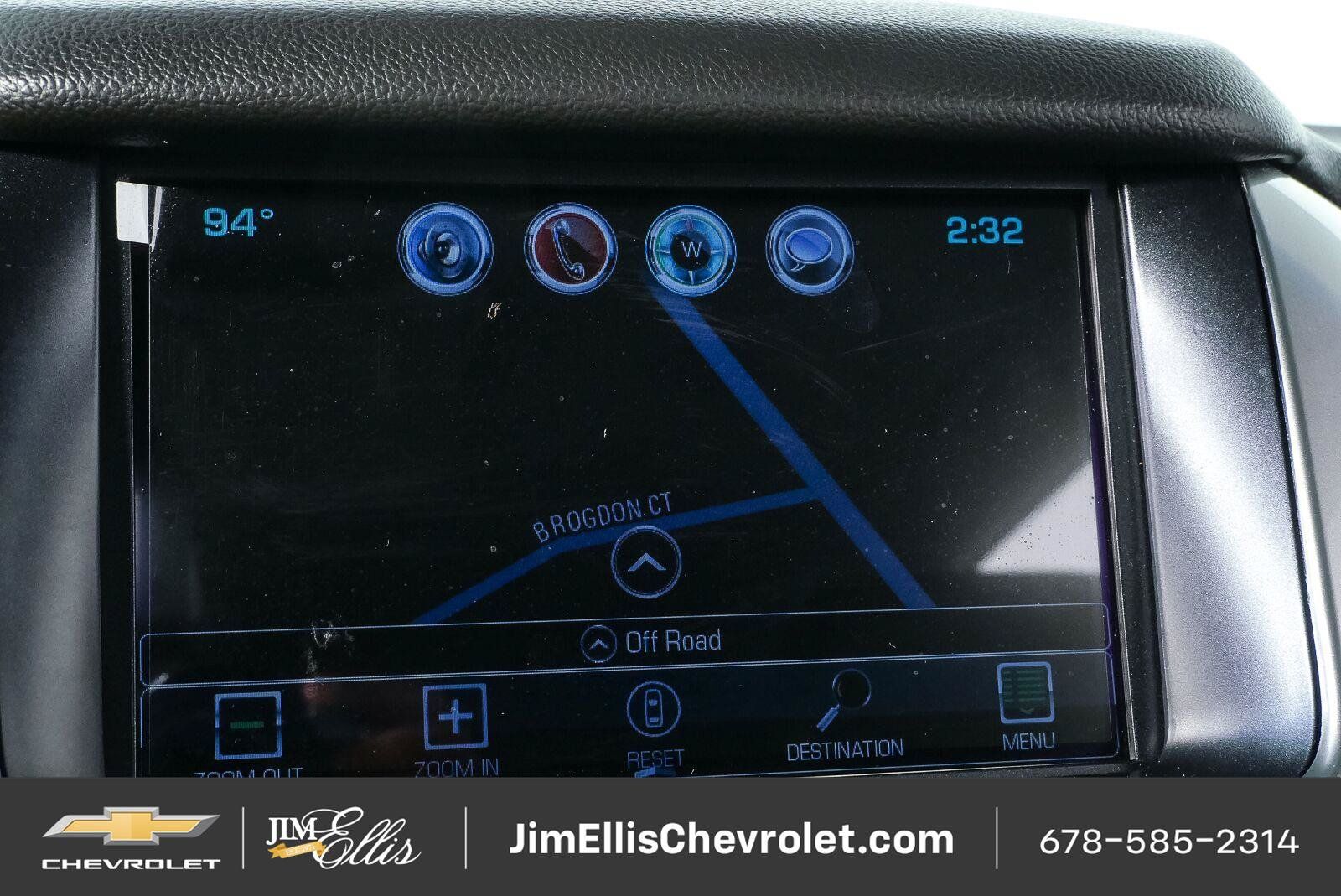 Used 2018 Chevrolet Suburban LT w/ LT Signature Package RWD image 15
