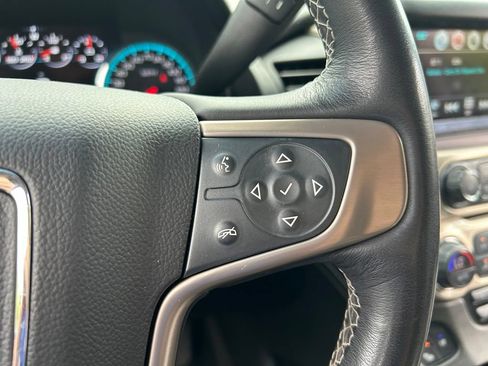Used 2018 GMC Yukon Denali w/ Open Road Package AWD/4WD image 32